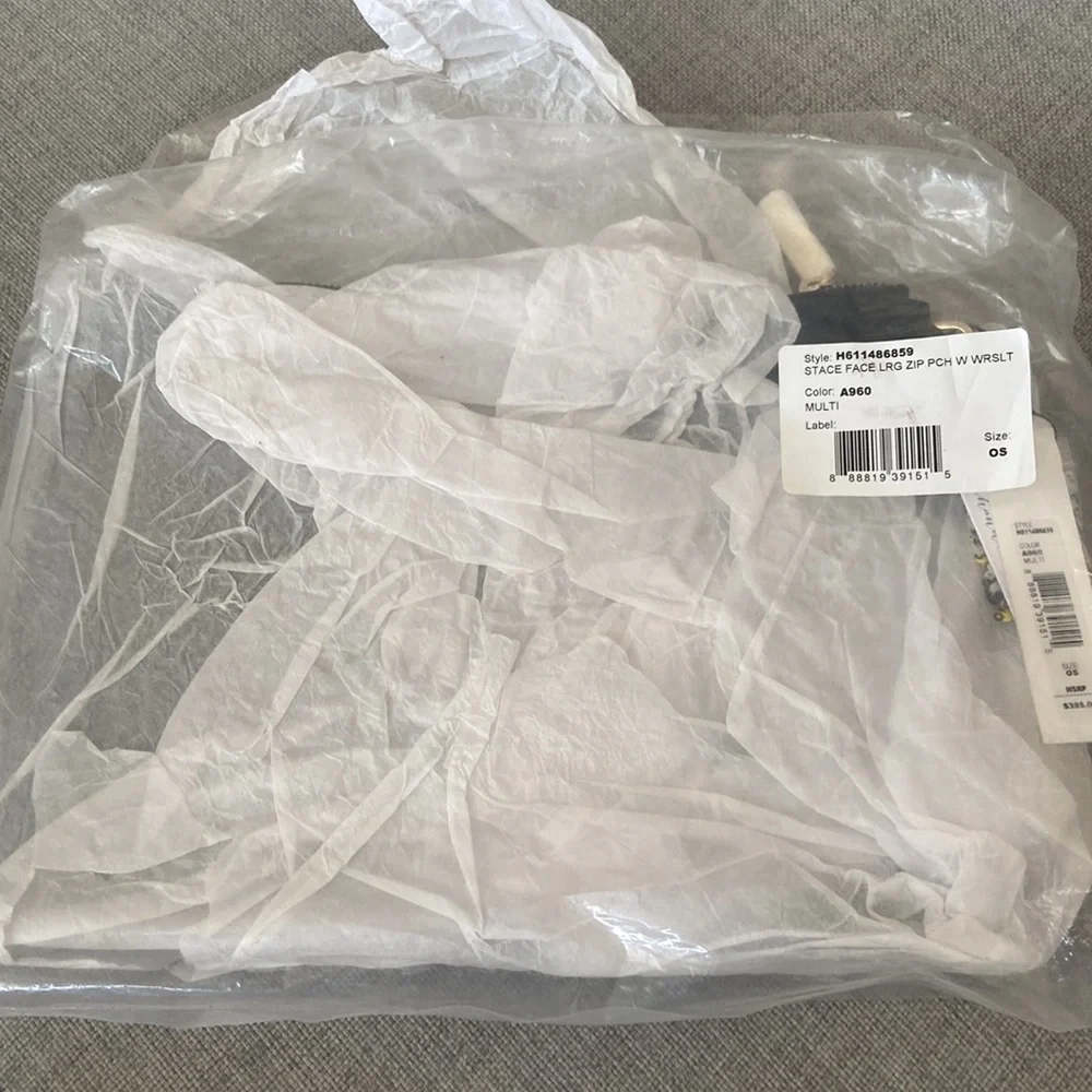 Alice + Olivia | Stace Face Large Wristlet - Picture 3 of 7